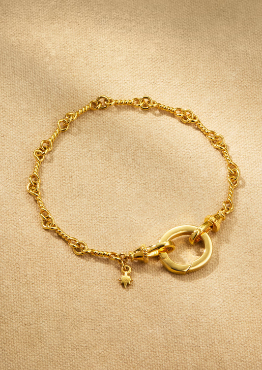 BELLA Twisted Link Bracelet