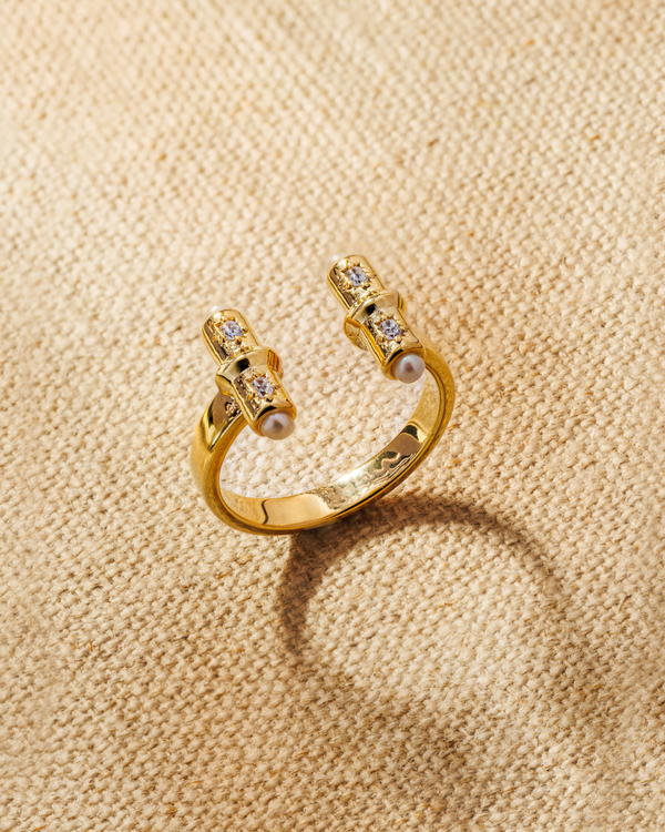LYLA T-Bar Ring