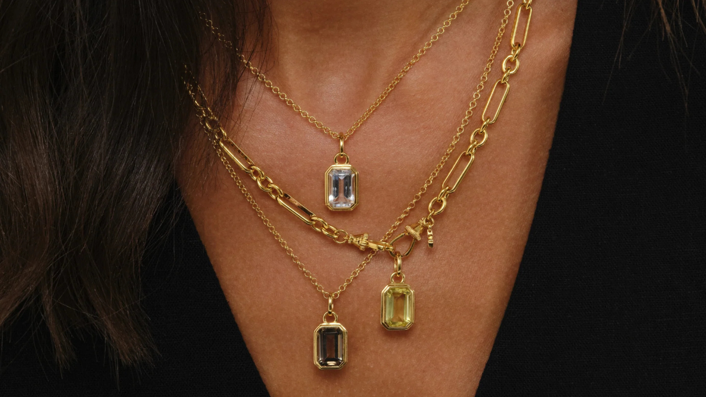 How To Layer Necklaces: The Ultimate Guide to Effortless Jewellery Styling
