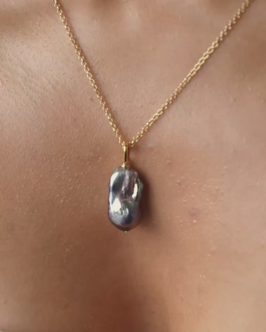 MARGOT XL Pearl Pendant - Black