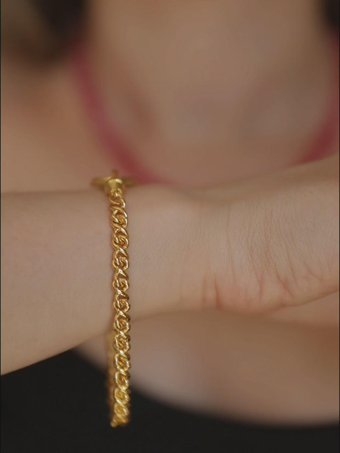 DELLA Infinity Link Bracelet