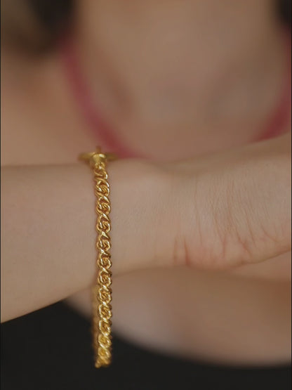 DELLA Infinity Link Bracelet