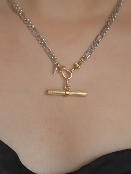 LEXI Faceted T-Bar Pendant