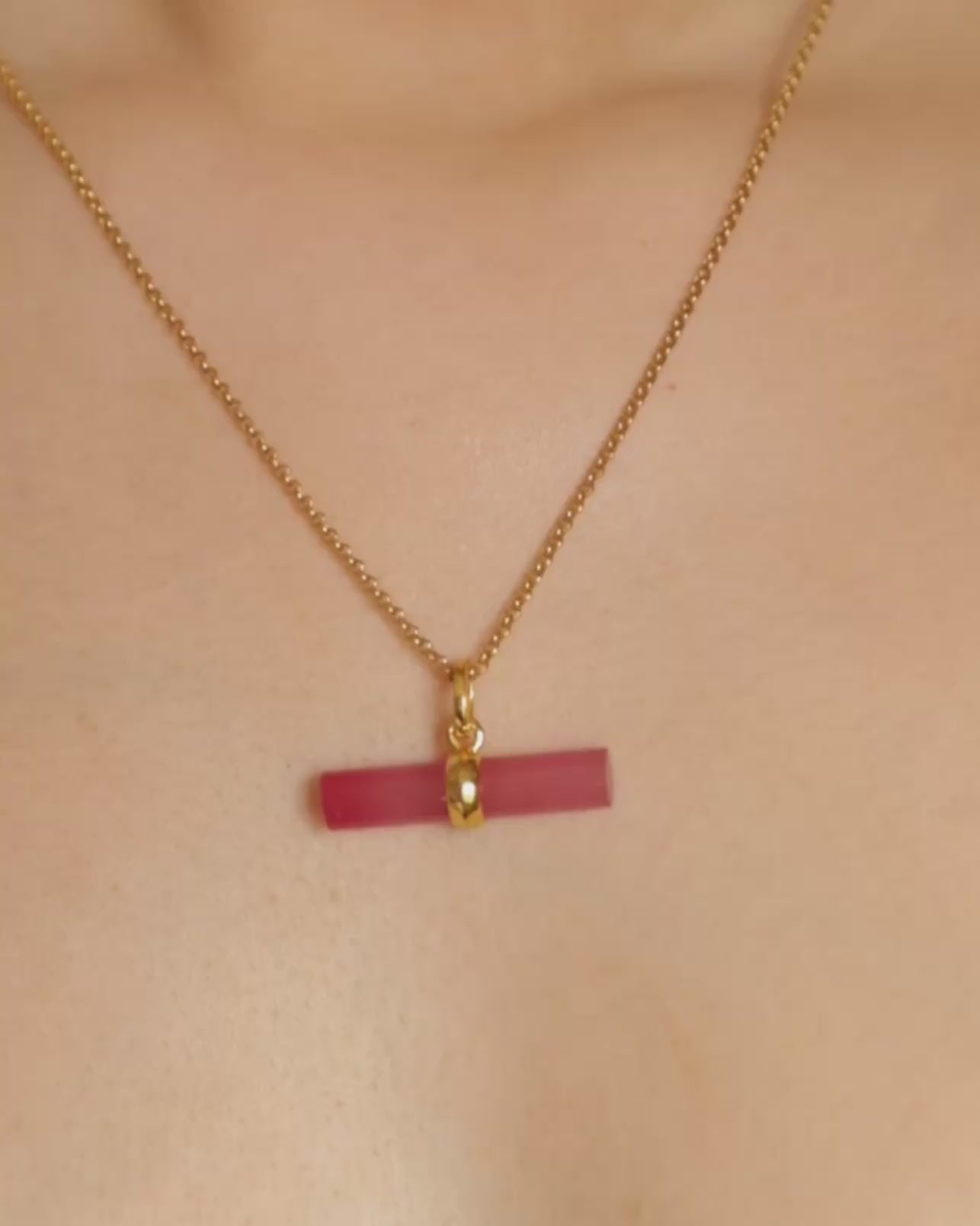 T-Bar Pendant - Pomegranate Quartz