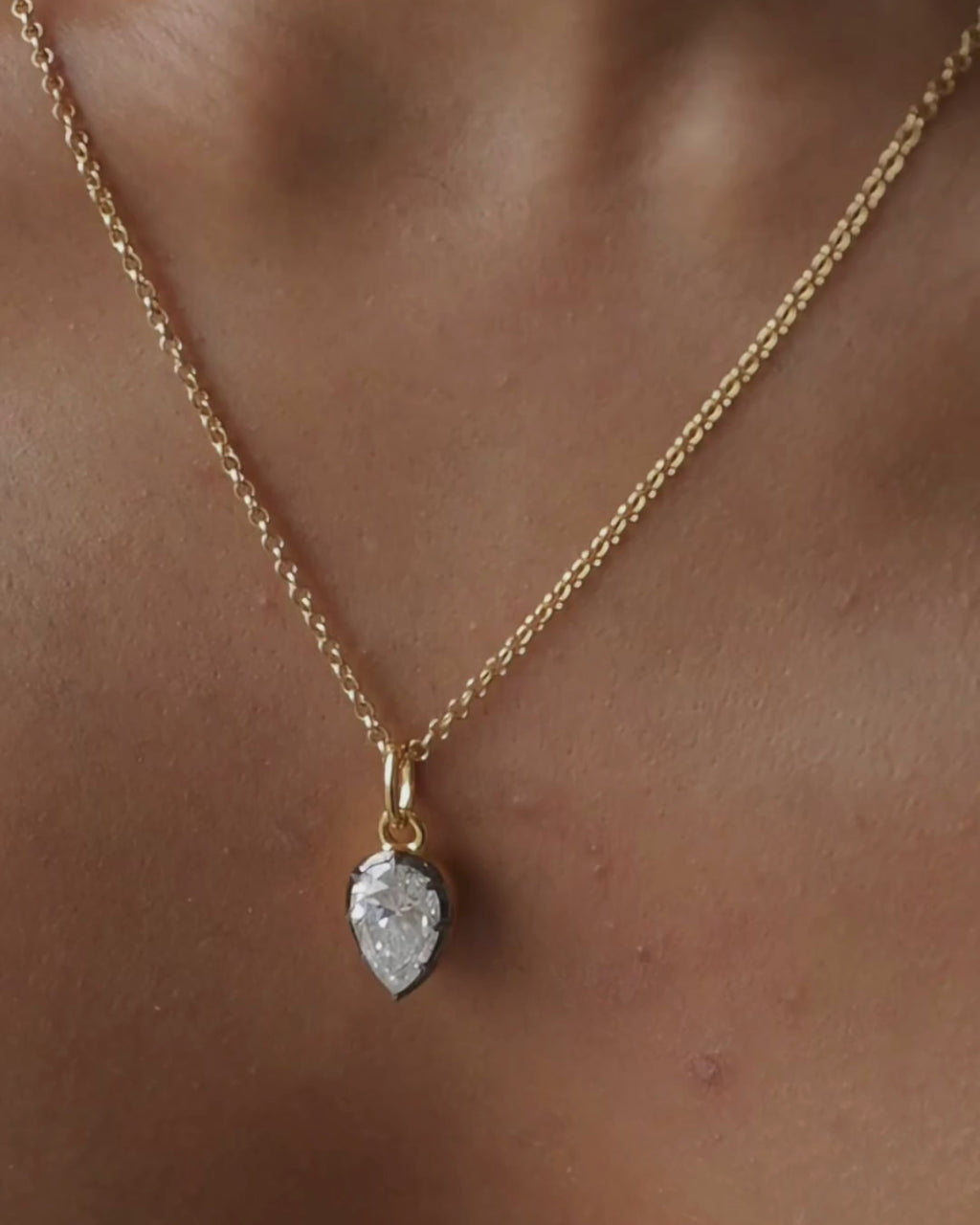 PIA Moissanite Pendant