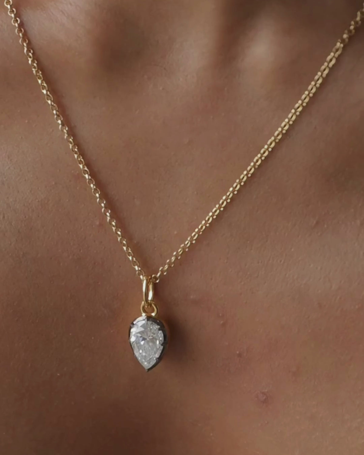 PIA Moissanite Pendant