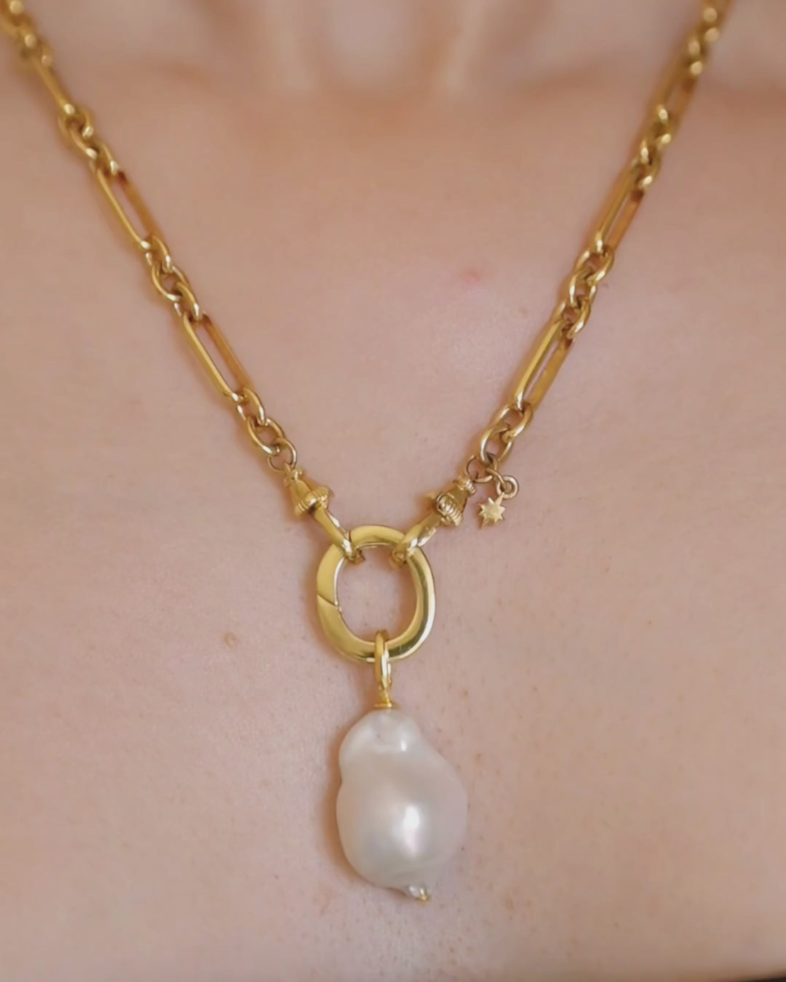 MARGOT XL Baroque Pearl Pendant