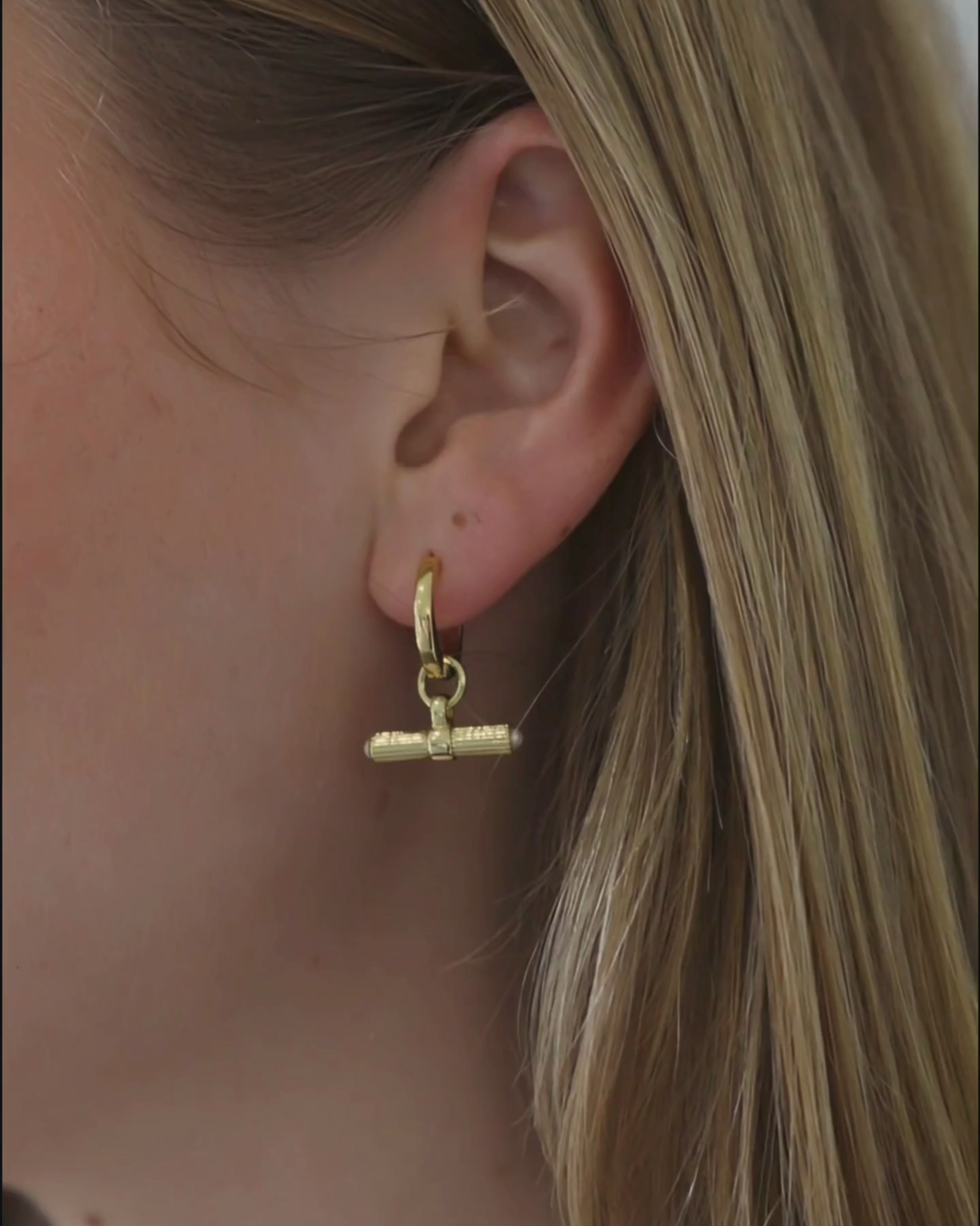 LIBBY Pearl T-Bar Earring Charms