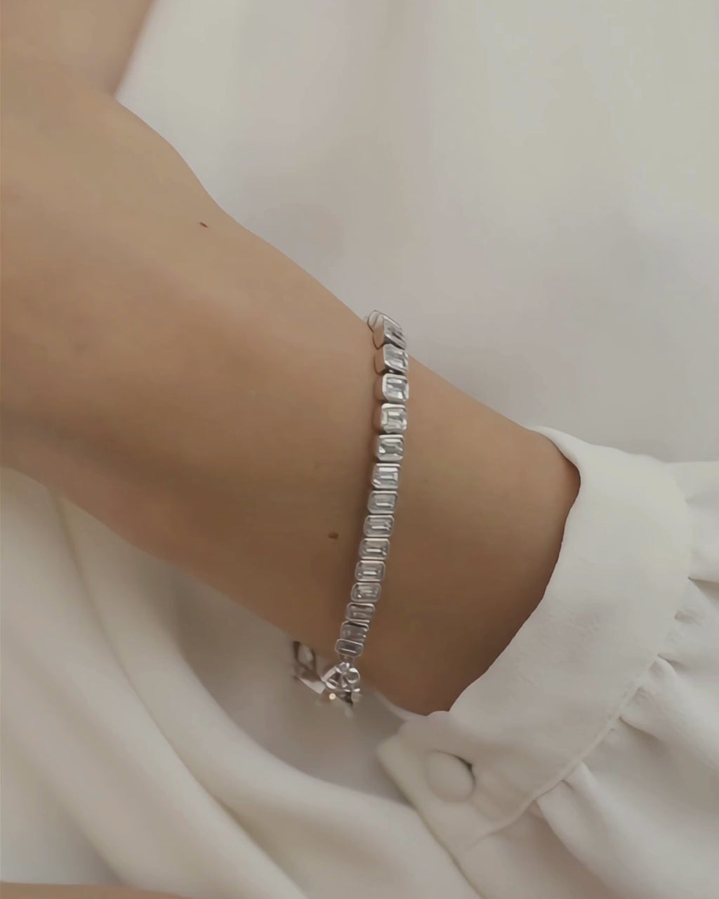 ETTA Emerald Cut Bracelet - Silver