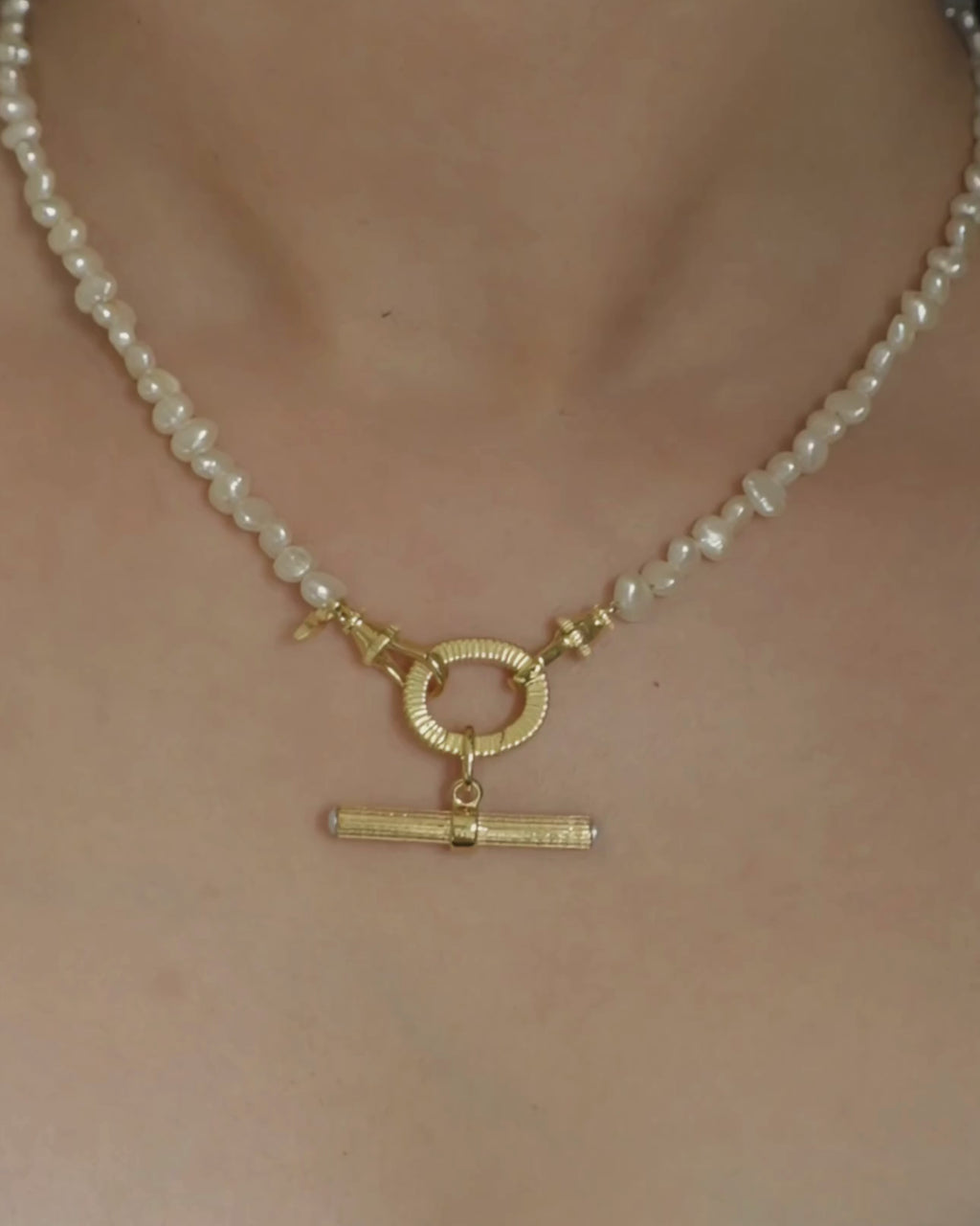 LIBBY / AURA Necklace Set
